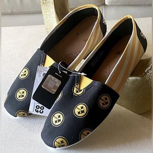 NFL Pittsburgh Steeler Slip-on Canvas Flat Shoes Team Logo Color Medium 7-8  NWT